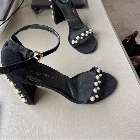 Stuart Weitzman black suade block heel w/ pearl white gold details in size 9.5 - Picture 13 of 16